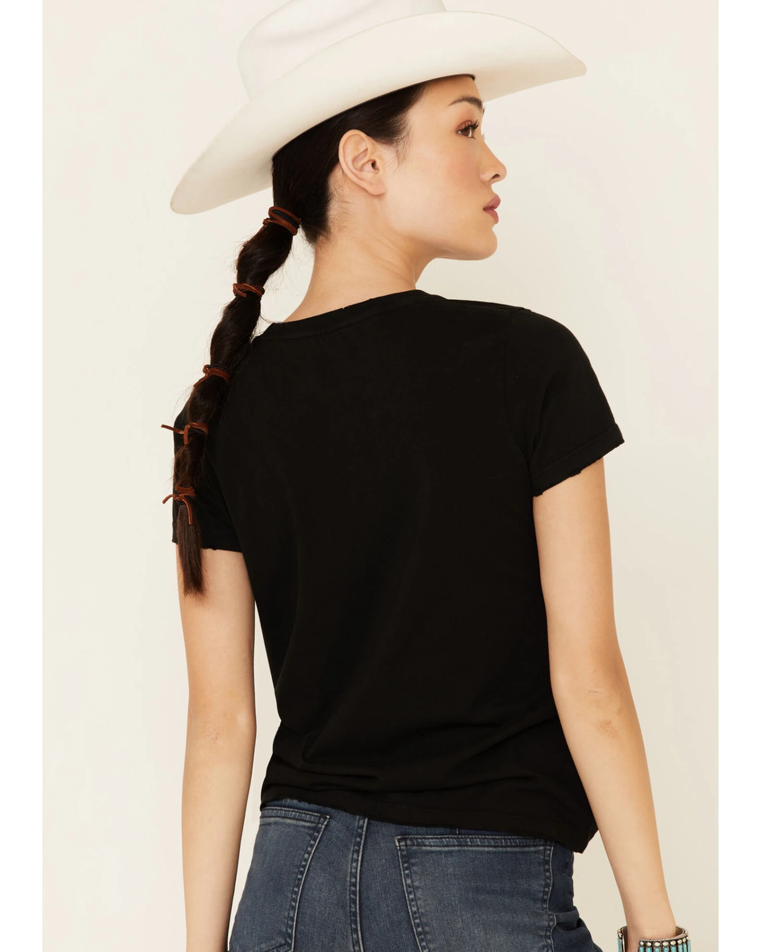 Bandit Women's Two Step Boots Short Sleeve Graphic Tee - Image 5