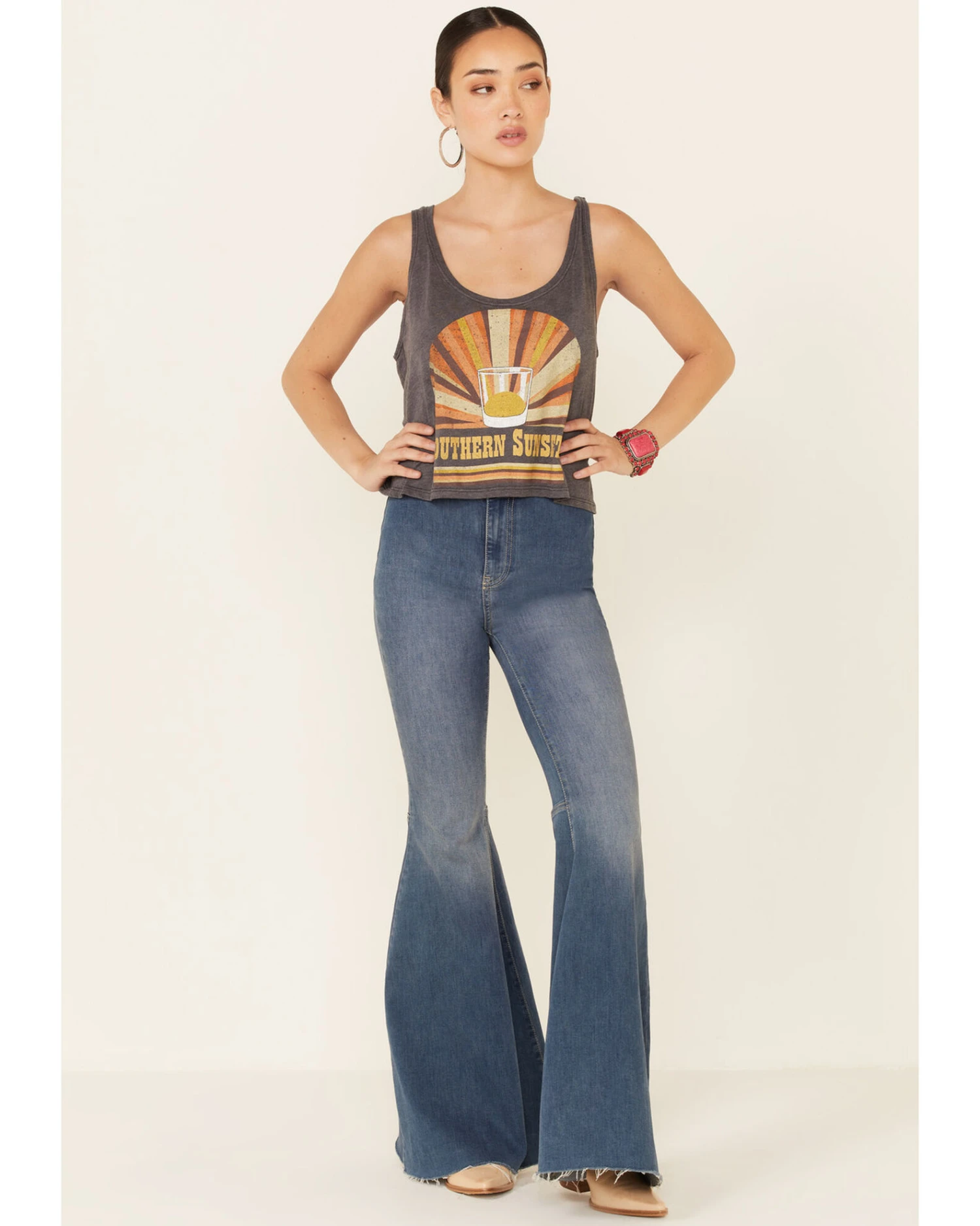 Goodie Two Sleeves Women's Charcoal Southern Sunsets Graphic Crop Tank Top - Image 2