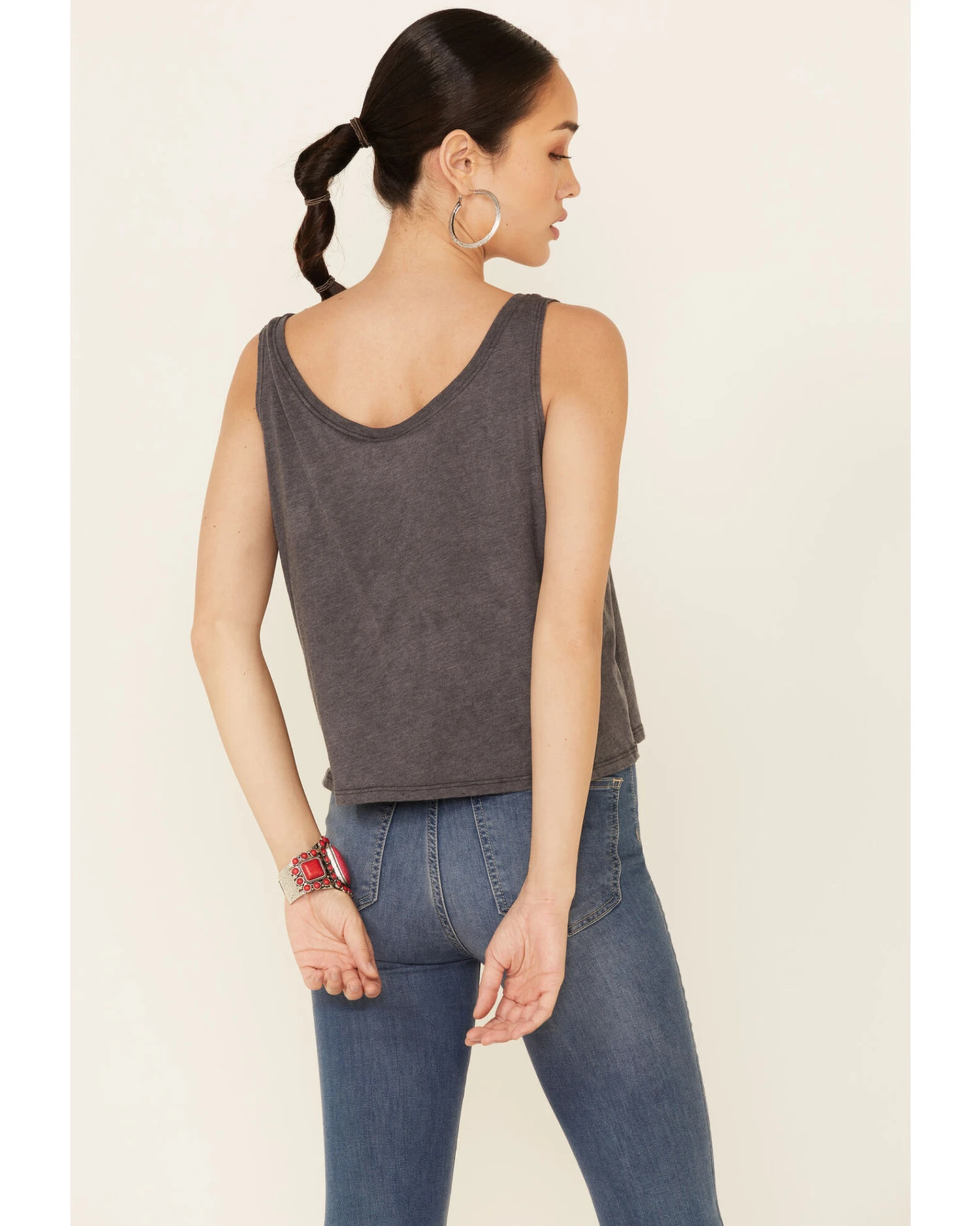 Goodie Two Sleeves Women's Charcoal Southern Sunsets Graphic Crop Tank Top - Image 4