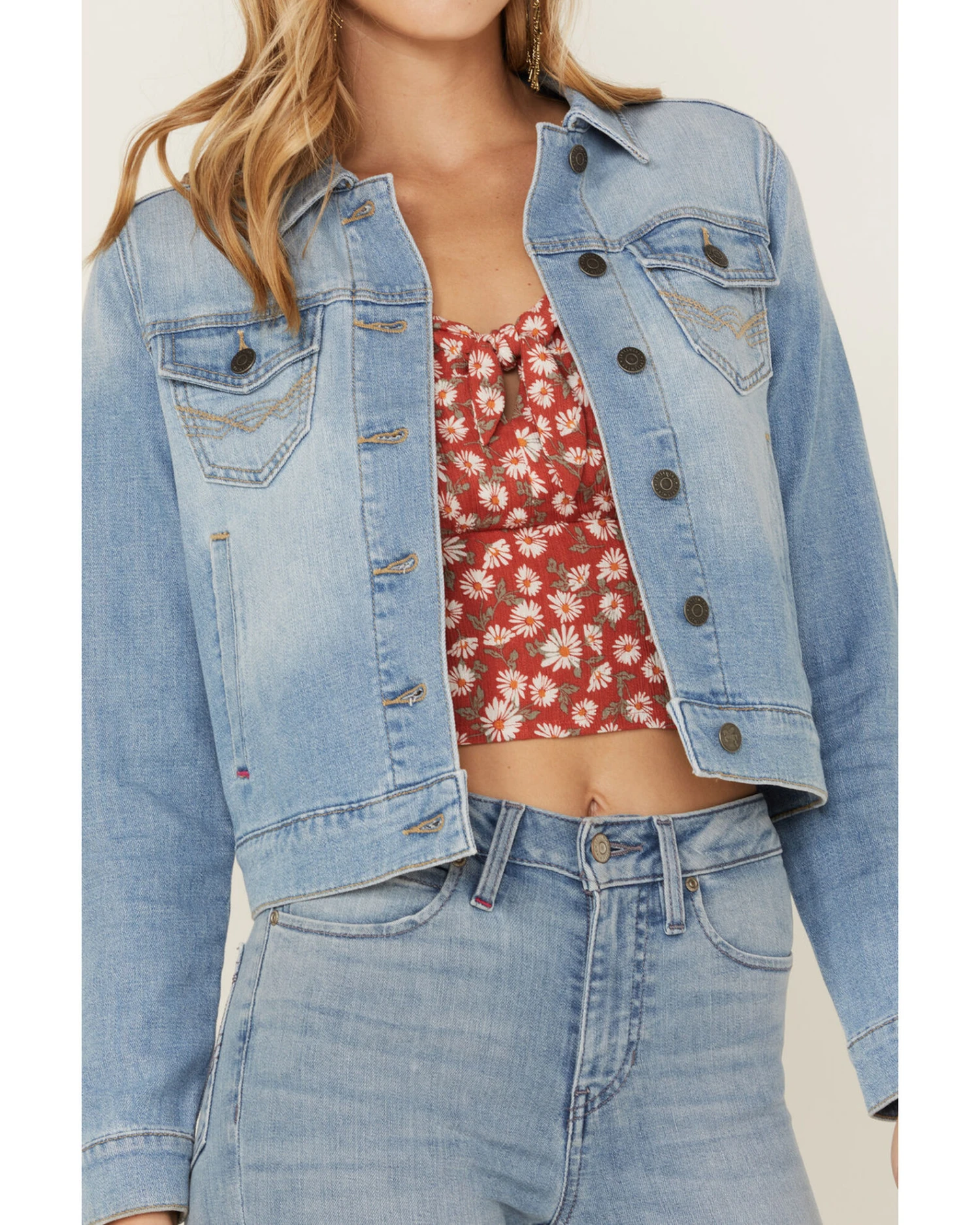 Idyllwind Women's Signature Classic Grapevine Wash Denim Jacket - Image 2