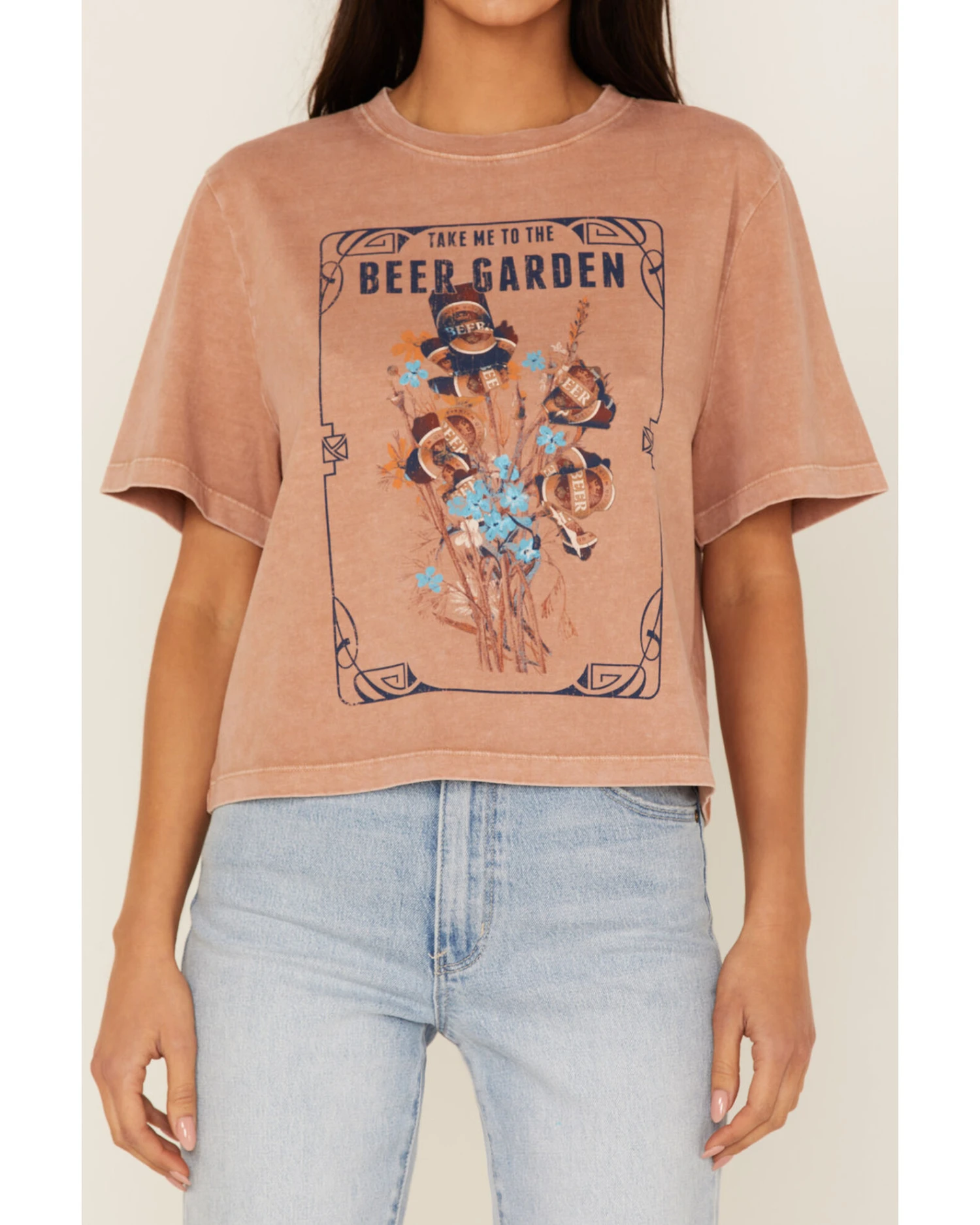 Cleo + Wolf Women's Beer Garden Graphic Boxy Crop Tee - Image 3