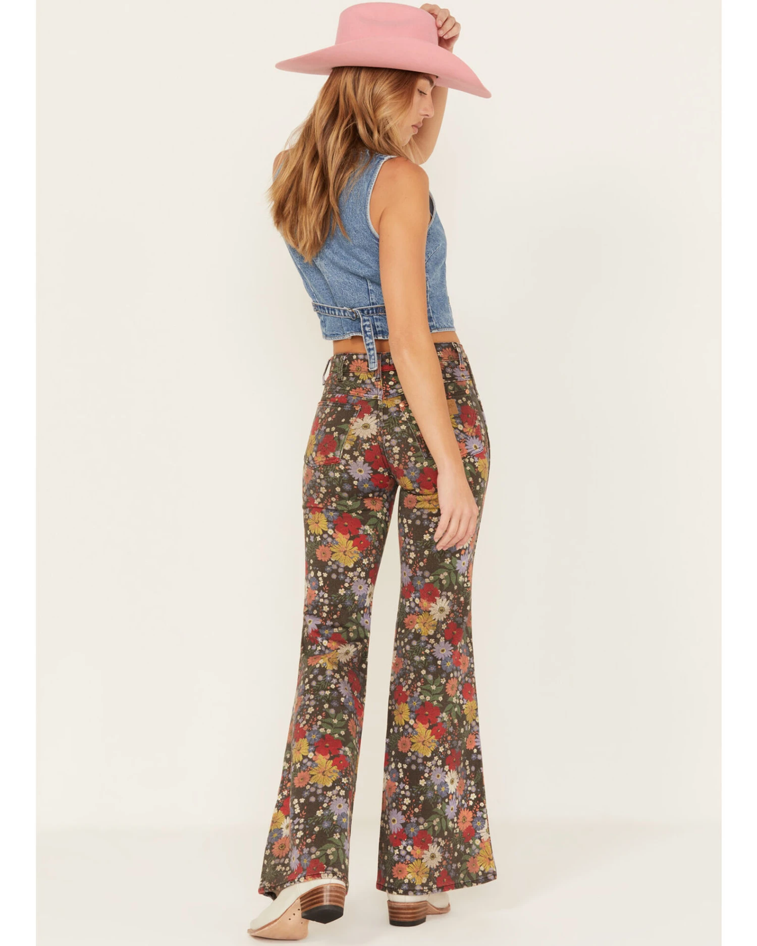 Wrangler Women's Bloom Print Wanderer Flare Jeans - Image 3