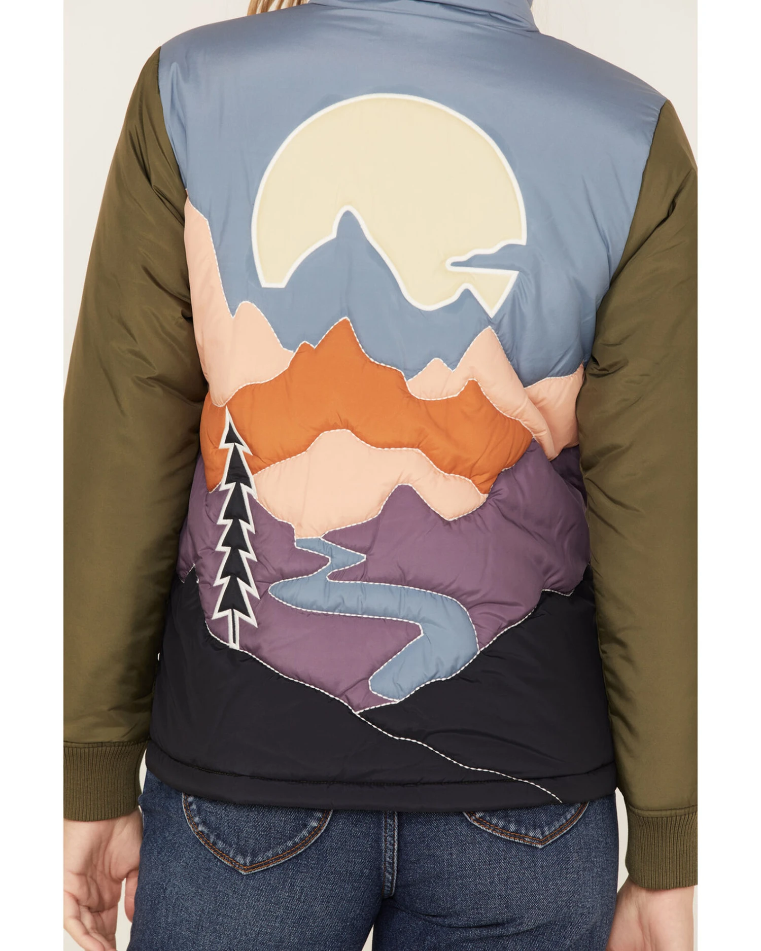 Cleo + Wolf Women's Rising Sun Color Block Puffer Jacket - Image 4