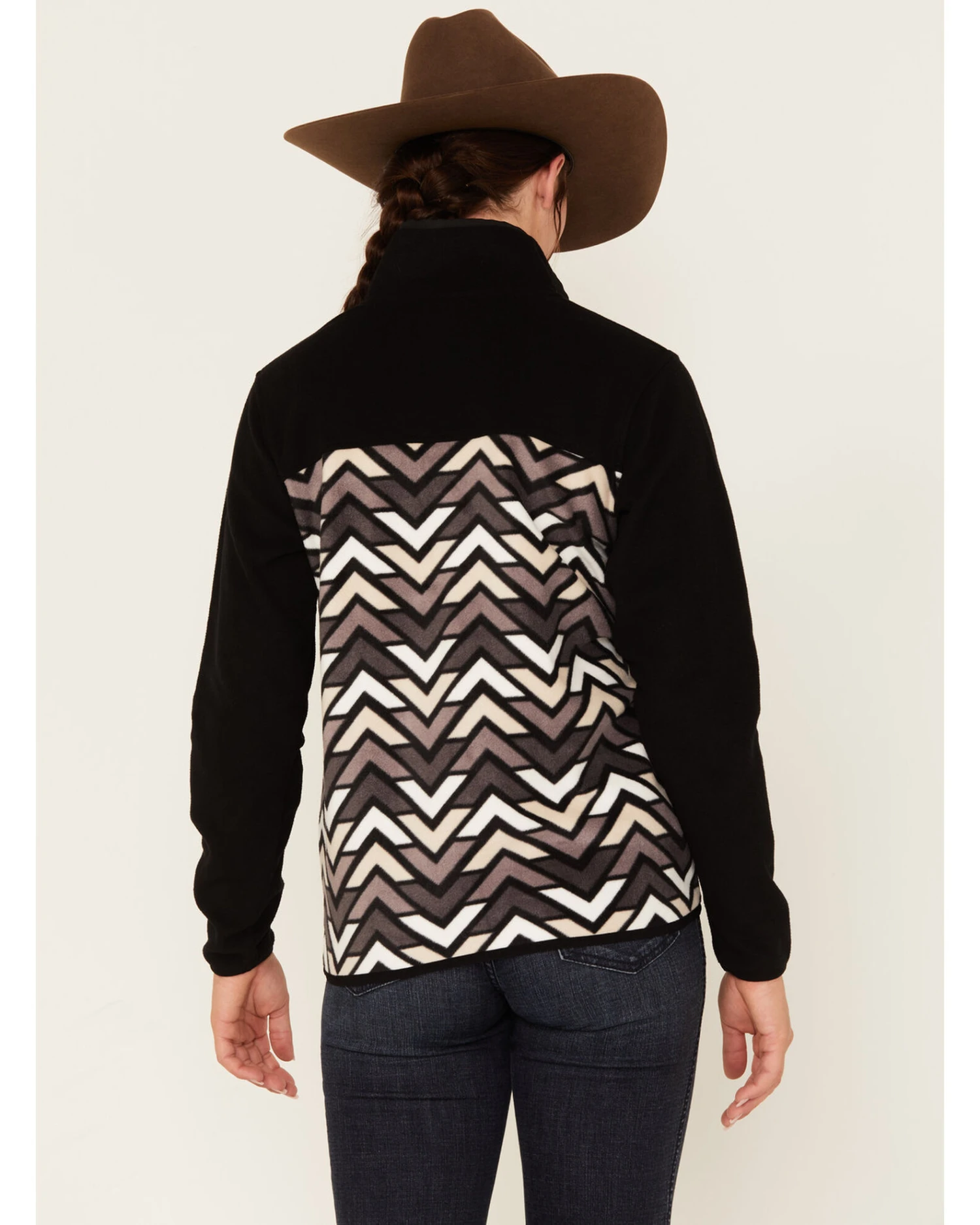 Cinch Women's Geo Print Polar Fleece Sweater - Image 4