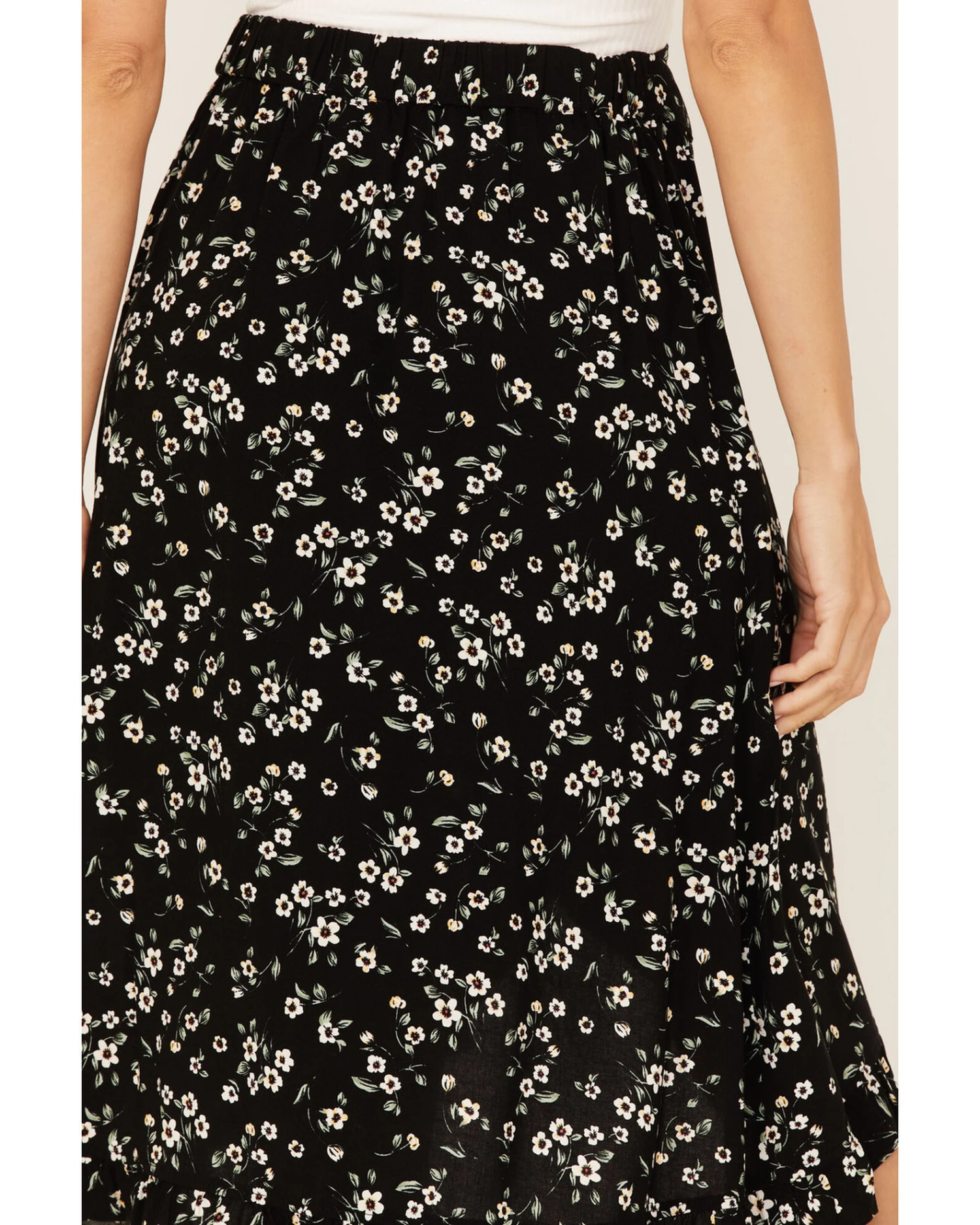 Beyond The Radar Women's Floral Print Midi Skirt - Image 4