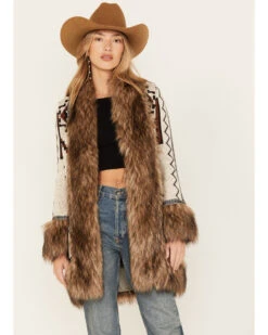 Shyanne Women's Southwestern Knit Faux Fur Trim Cardigan