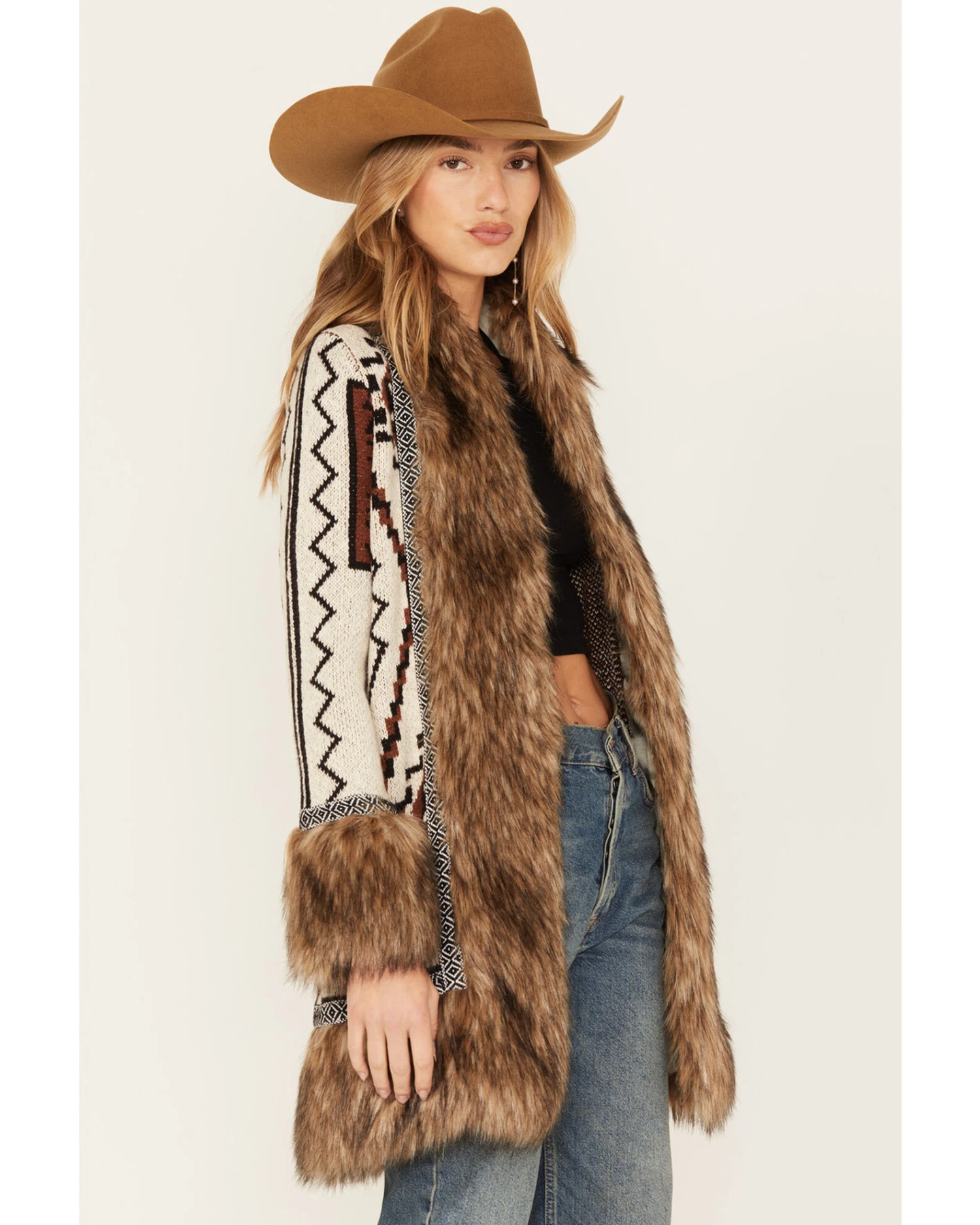 Shyanne Women's Southwestern Knit Faux Fur Trim Cardigan - Image 2