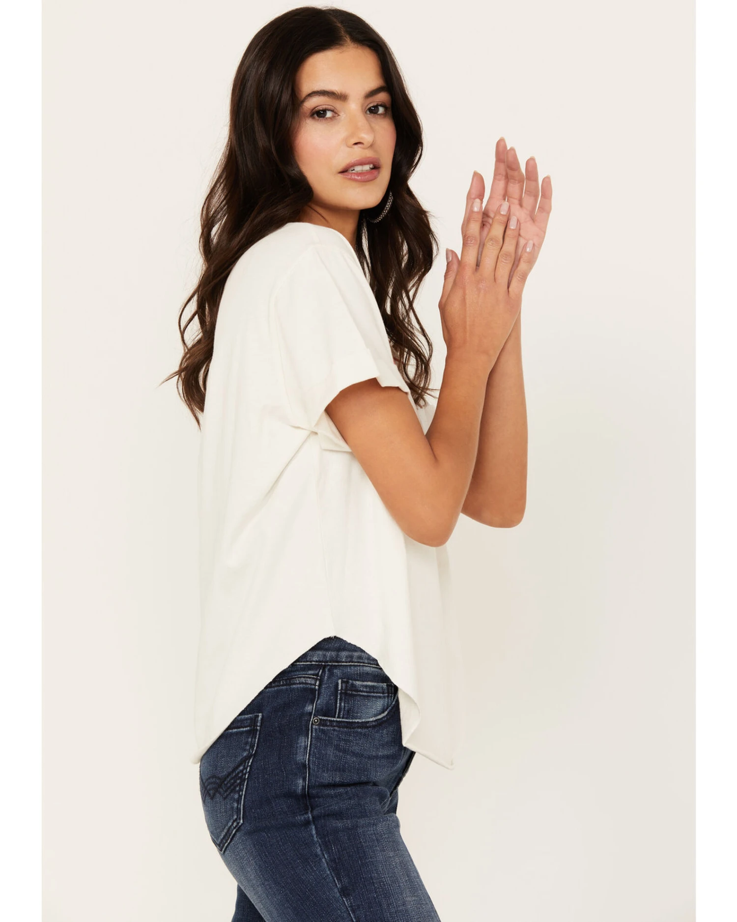 Idyllwind Women's Underestimate Me Short Sleeve Graphic Tee - Image 2